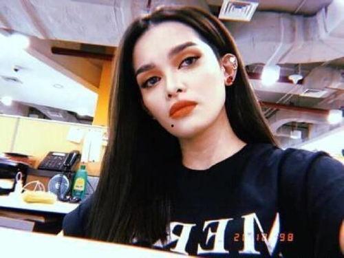 歌手网红吃瓜图片高清,高清画面引热议 第1张 歌手网红吃瓜图片高清,高清画面引热议 第1张